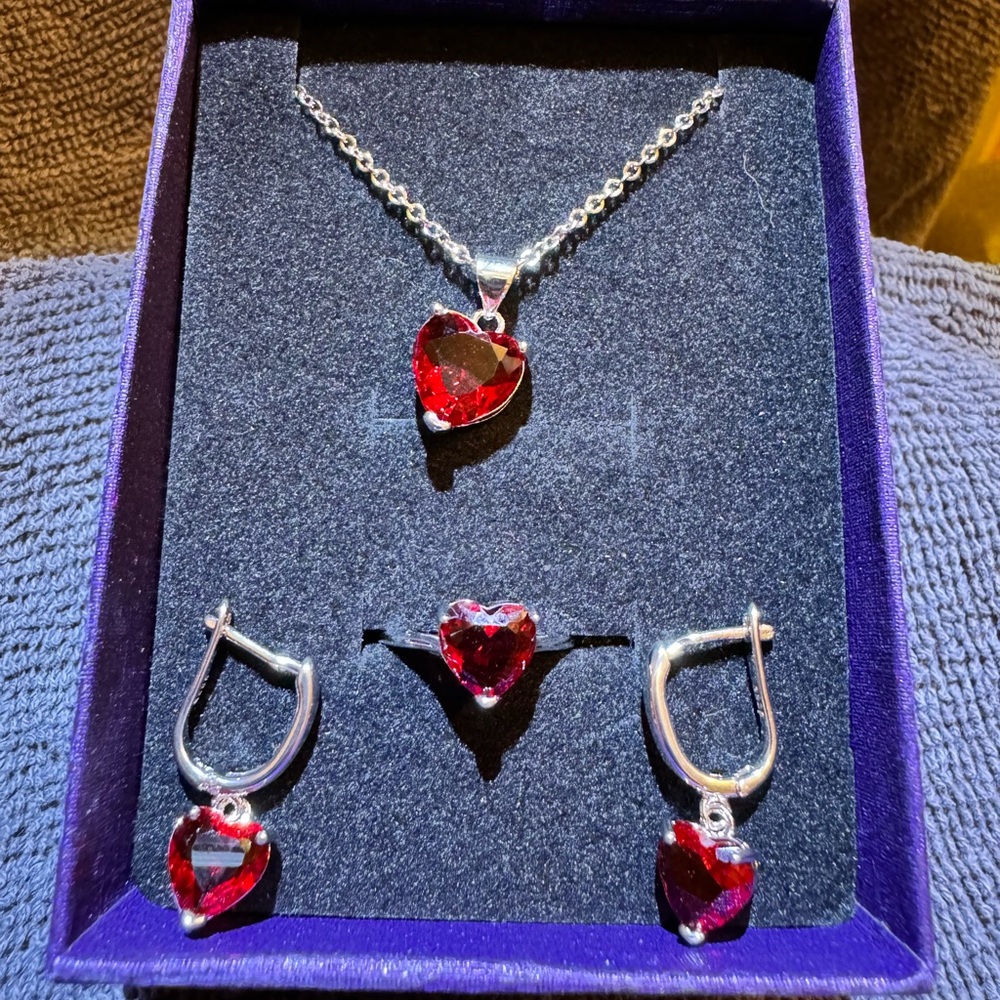 Heart sterling silver necklace set